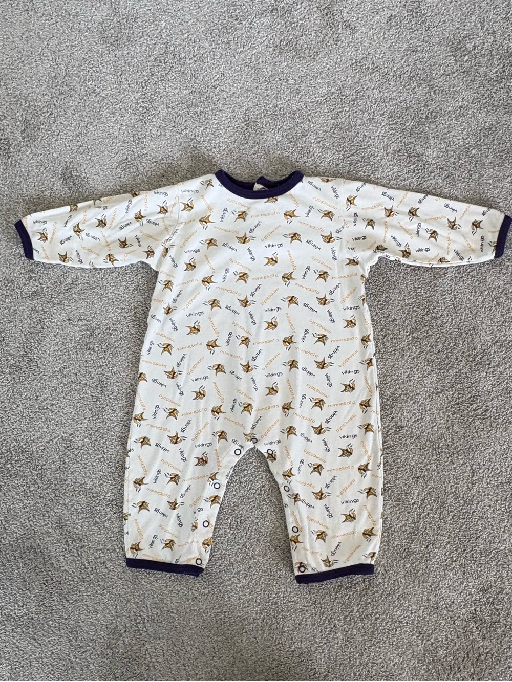 Minnesota Vikings NFL Baby Toddler All-Over Print Romper Sleeper No Tag